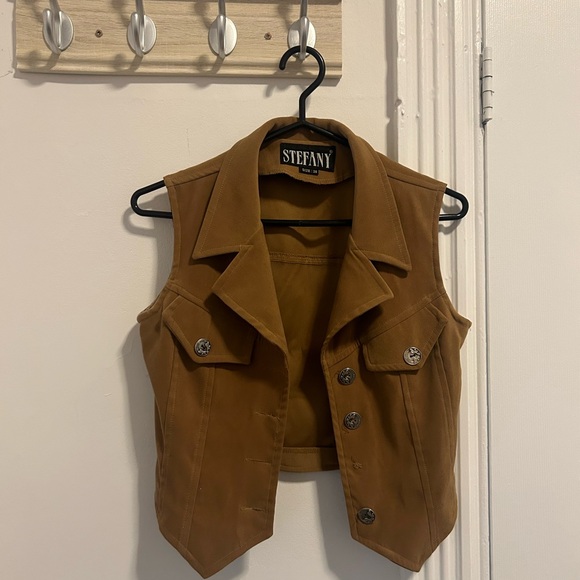 Suede vest - Picture 3 of 3